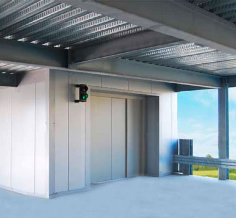 Evo-Park - Construction d'un parking multi-niveaux métallique pour le stockage des véhicules d'une concession automobile