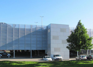 Evo-Park - Construction d'un parking aérien de 4 niveaux pour un garage automobile au Luxembourg